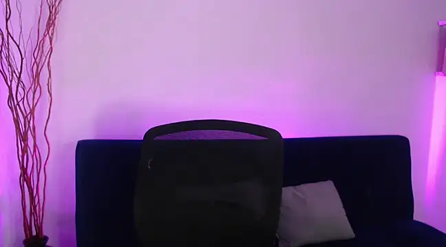 lispetite online show from 3, 12, 2024