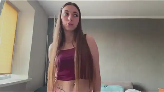 Snapshot of LilliamDowling chatting on 10, 7, 2026 LilliamDowling online show from 10, 7, 2026