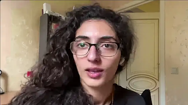 ShantiLeavitt online show from 15, 7, 2026