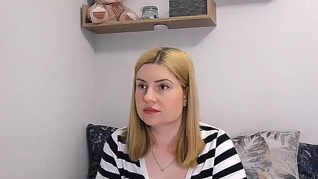 alisenties online show from 14, 5, 2026