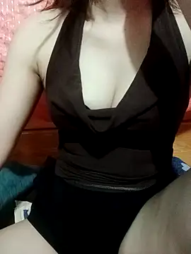 NgocNgoc999 online show from 15, 7, 2026