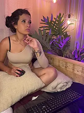 Samantha026 online show from 17, 7, 2026