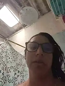 Snapshot of milarous chatting on 16, 7, 2026 milarous online show from 16, 7, 2026