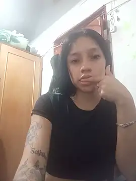 Snapshot of Melody_Rose18 chatting on 17, 7, 2026 Melody Rose18 online show from 17, 7, 2026