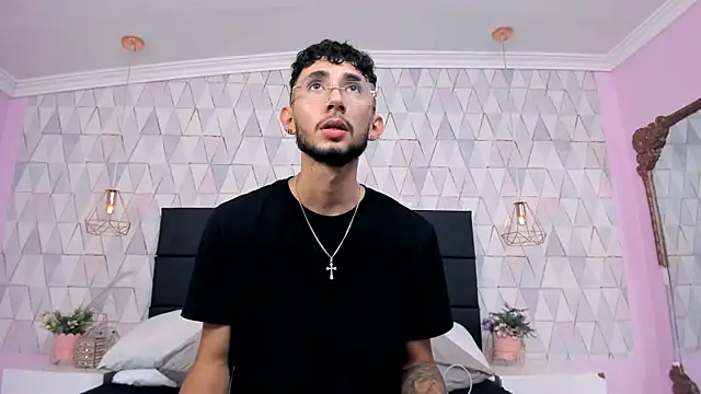 MatteoLaurent online show from 23, 7, 2026