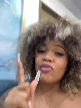 riri brunnete online show from 14, 1, 2025