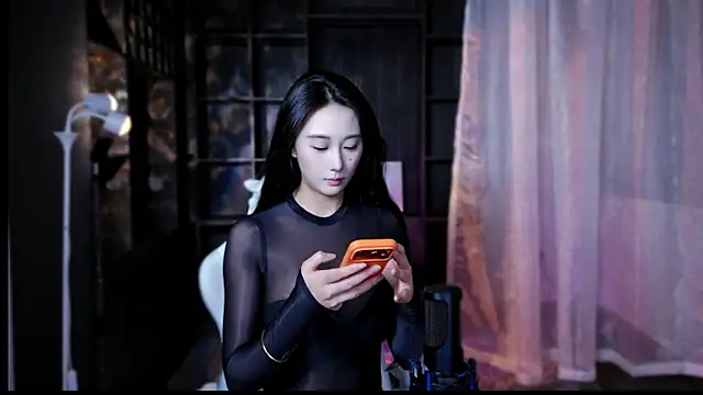 Lucky  Yuner online show from 27, 7, 2026