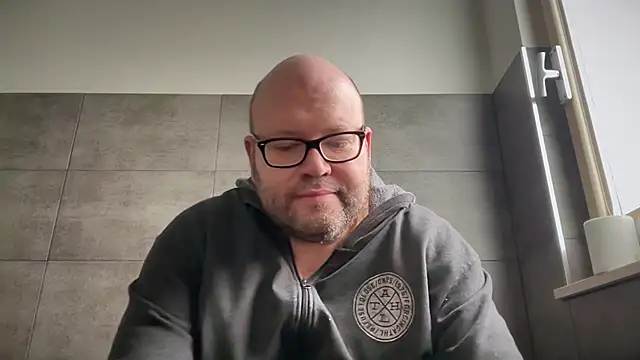 theitalianbear online show from 3, 10, 2025