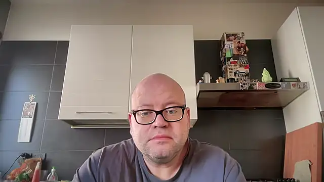 theitalianbear online show from 15, 11, 2025