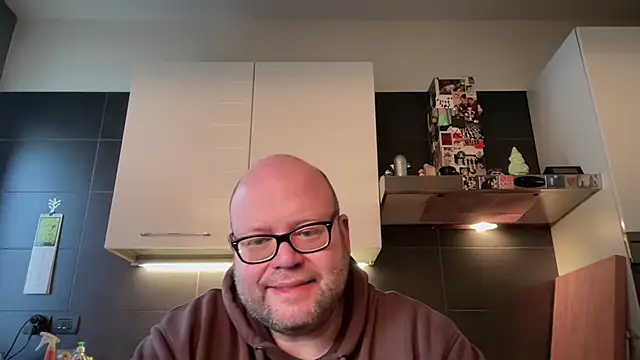 theitalianbear online show from 29, 3, 2026