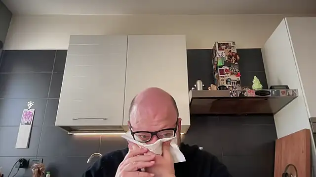 theitalianbear online show from 4, 4, 2026