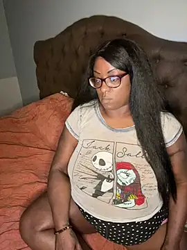 Goddessjulhmaple online show from 28, 7, 2026