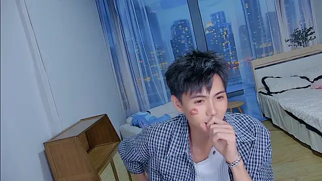 Snapshot of xiaoyang-FF chatting on 28, 7, 2026 xiaoyang-FF online show from 28, 7, 2026