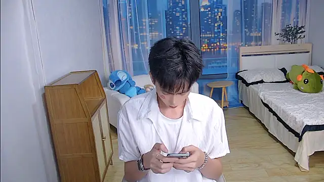 Snapshot of xiaoyang-FF chatting on 29, 7, 2026 xiaoyang-FF online show from 29, 7, 2026
