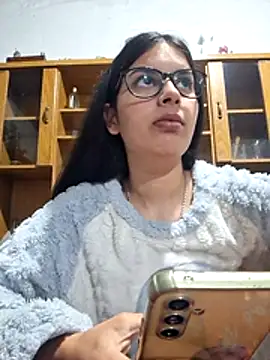 Snapshot of Brilenn chatting on 2, 8, 2026 Brilenn online show from 2, 8, 2026