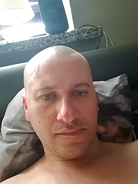 ernilee online show from 6, 8, 2026