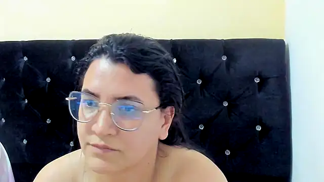 MARILYN GARCIA online show from 4, 1, 2025