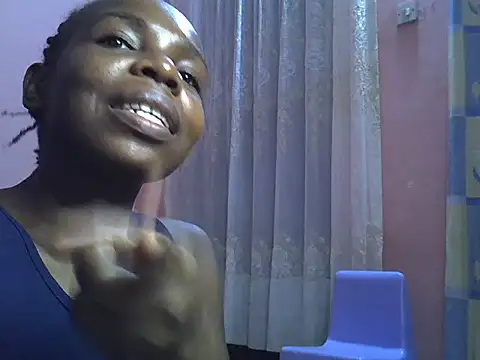 Snapshot of Selpha77 chatting on 5, 8, 2026 Selpha77 online show from 5, 8, 2026