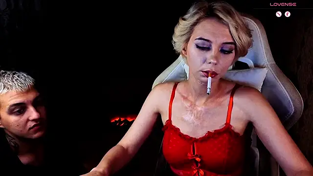 DarkDominSmoke online show from 6, 8, 2026
