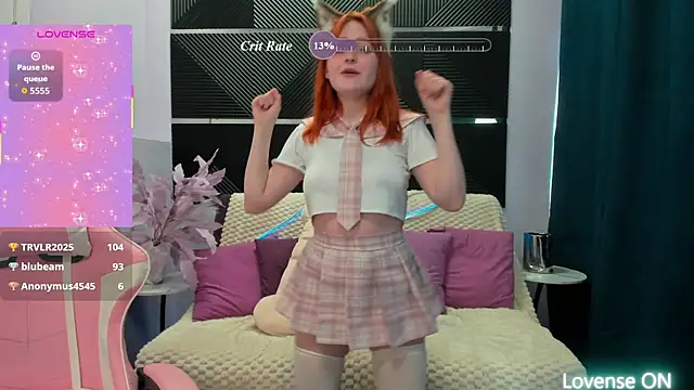 Snapshot of VulpesLux chatting on 9, 8, 2026 VulpesLux online show from 9, 8, 2026