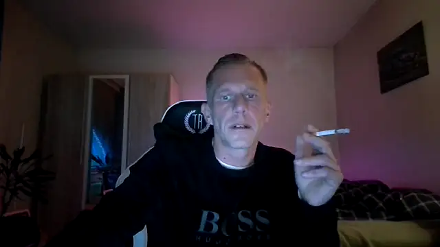 slaveboy2016xh online show from 30, 12, 2024