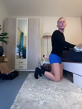 slaveboy2016xh online show from 17, 1, 2025