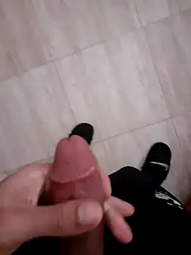 Demillvan online show from 17, 2, 2025