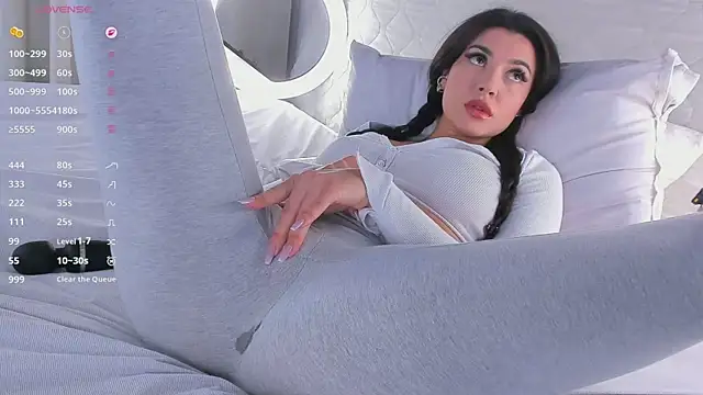 Snapshot of Dakota_Blare chatting on 4, 4, 2026 Dakota Blare online show from 4, 4, 2026