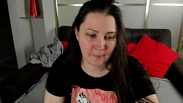 MarySwon online show from 10, 10, 2025