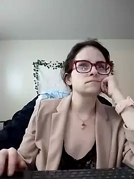 Snapshot of JessaBella chatting on 6, 2, 2025 JessaBella online show from 6, 2, 2025