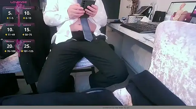 Snapshot of jiminpete chatting on 4, 12, 2024 jiminpete online show from 4, 12, 2024