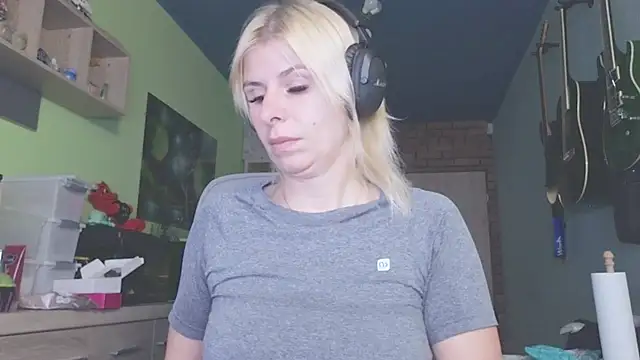 karmija online show from 13, 10, 2025