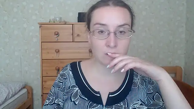 Smart Rose online show from 2, 3, 2025