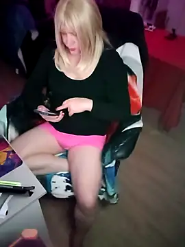 JulietteMaitresse online show from 17, 12, 2025