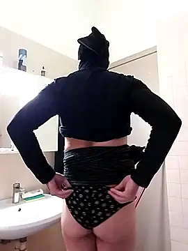 Snapshot of Elodie76 chatting on 5, 12, 2024 Elodie76 online show from 5, 12, 2024