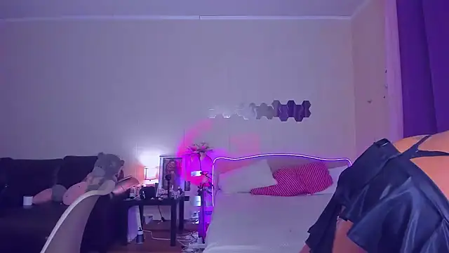 EmmaAbramson online show from 23, 9, 2025