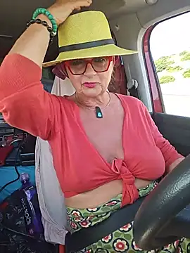 Snapshot of MucMilf59 chatting on 9, 7, 2026 MucMilf59 online show from 9, 7, 2026