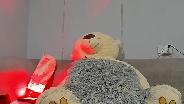 SandraGoldstein online show from 20, 2, 2025