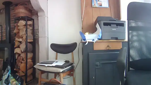 Snapshot of phlox3 chatting on 30, 9, 2025 phlox3 online show from 30, 9, 2025