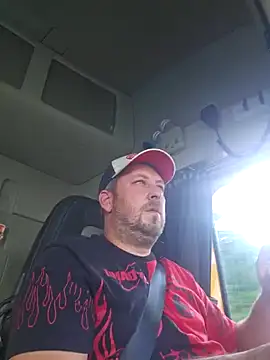 Snapshot of ktmtom247 chatting on 8, 10, 2025 ktmtom247 online show from 8, 10, 2025