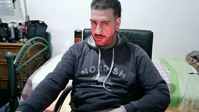 Snapshot of Italian_dark_desire chatting on 23, 3, 2026 Italian dark desire online show from 23, 3, 2026