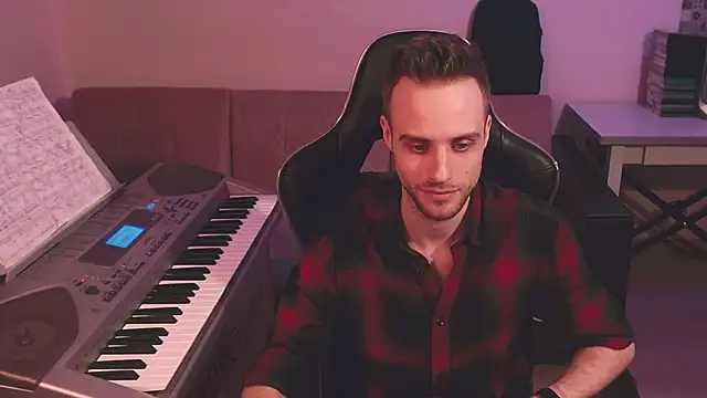 Sweetparker online show from 15, 3, 2025