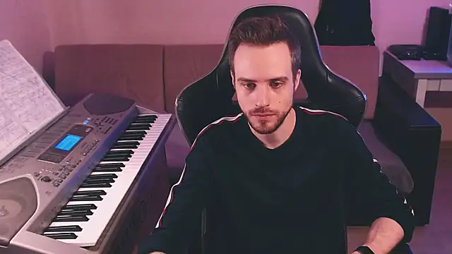 Sweetparker online show from 11, 9, 2025