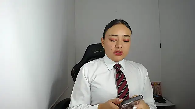 ReyleDoll online show from 20, 12, 2024