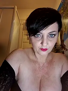 lucillabollente online show from 12, 10, 2025