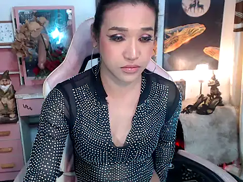 Snapshot of AsianMariaTs chatting on 25, 11, 2025 AsianMariaTs online show from 25, 11, 2025