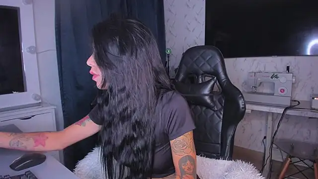 Lisegg  online show from 22, 1, 2025