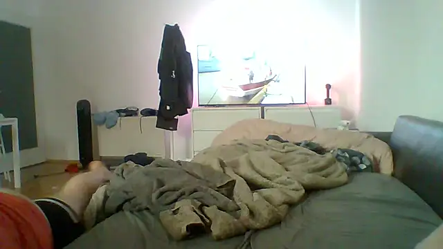 Snapshot of geiler-fickhengst455 chatting on 8, 12, 2024 geiler-fickhengst455 online show from 8, 12, 2024