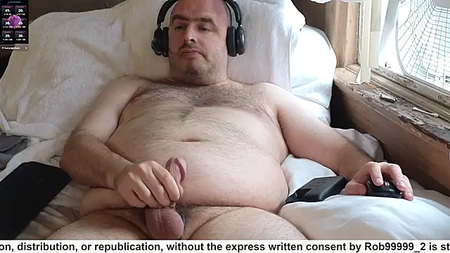 Snapshot of rob99999_2 chatting on 27, 6, 2026 rob99999 2 online show from 27, 6, 2026