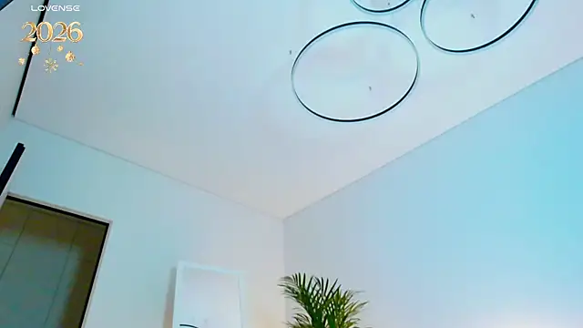 Sinful Eyes online show from 5, 1, 2026